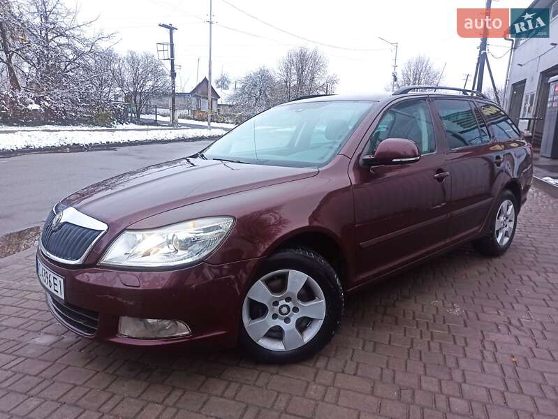 Універсал Skoda Octavia 2009 в Ківерцях