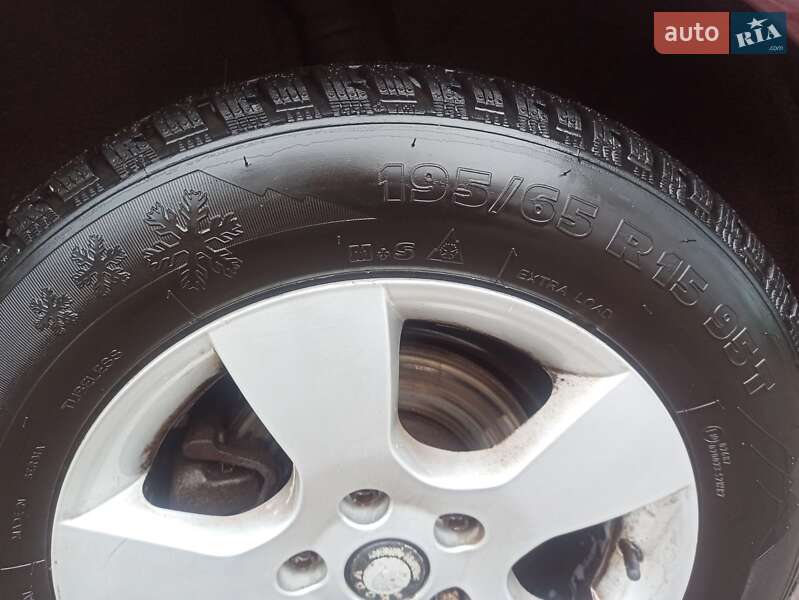 Універсал Skoda Octavia 2009 в Ківерцях