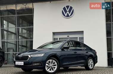 Ліфтбек Skoda Octavia 2022 в Мукачевому
