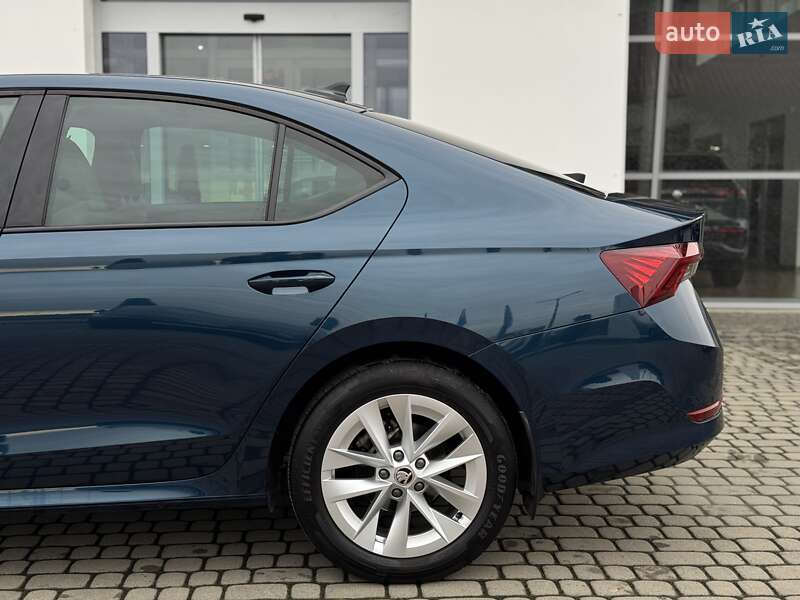 Лифтбек Skoda Octavia 2022 в Мукачево