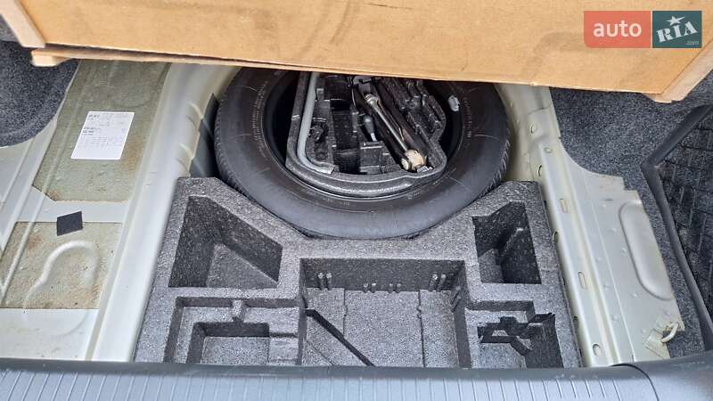 Ліфтбек Skoda Octavia 2006 в Смілі