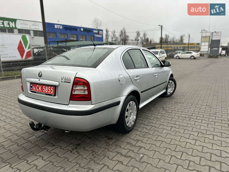 Лифтбек Skoda Octavia 2009 в Виннице