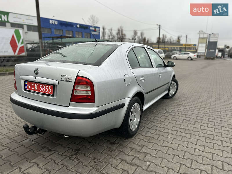 Лифтбек Skoda Octavia 2009 в Виннице