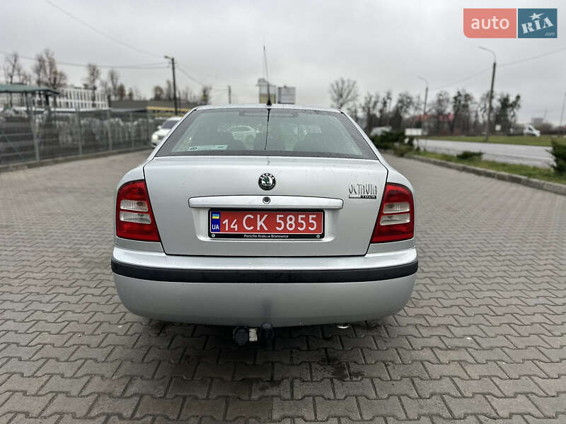 Лифтбек Skoda Octavia 2009 в Виннице