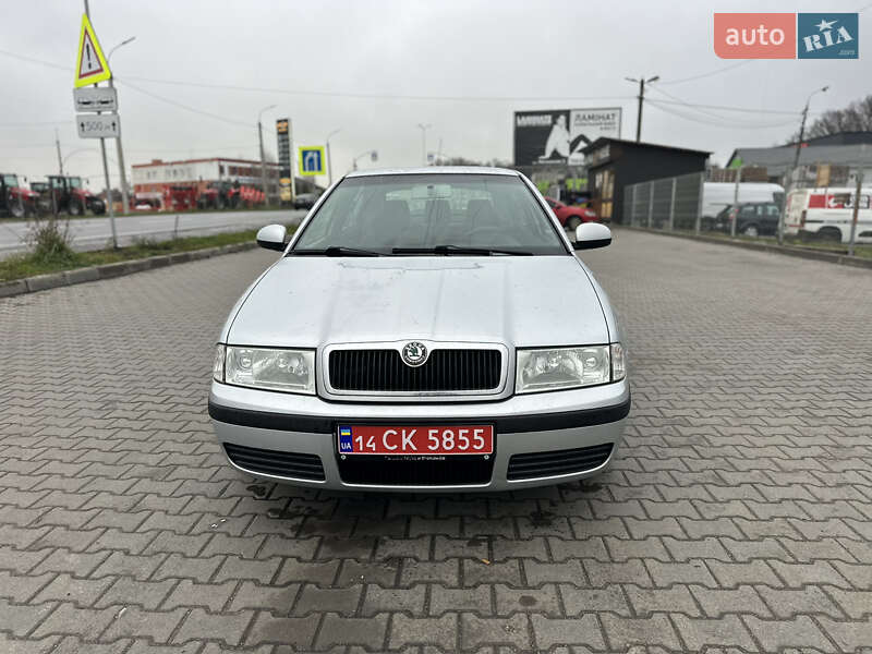 Лифтбек Skoda Octavia 2009 в Виннице
