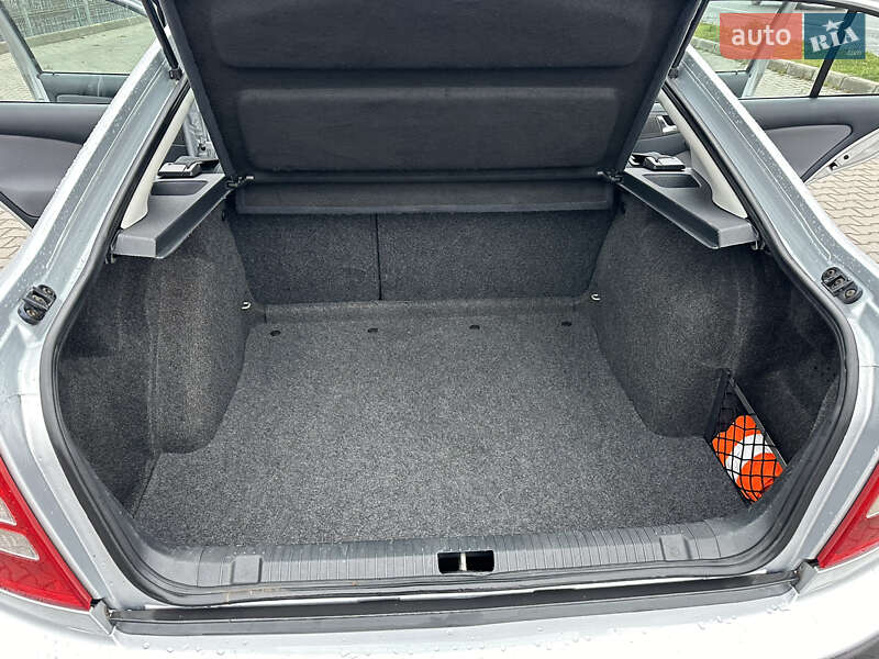 Лифтбек Skoda Octavia 2009 в Виннице