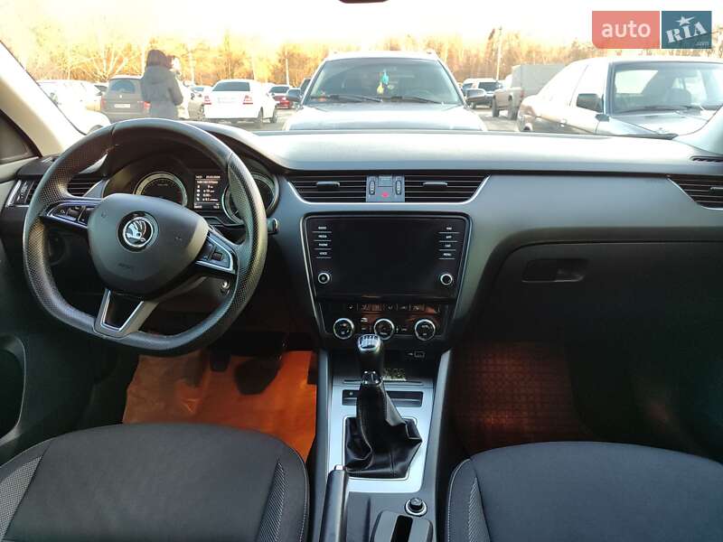 Лифтбек Skoda Octavia 2018 в Запорожье