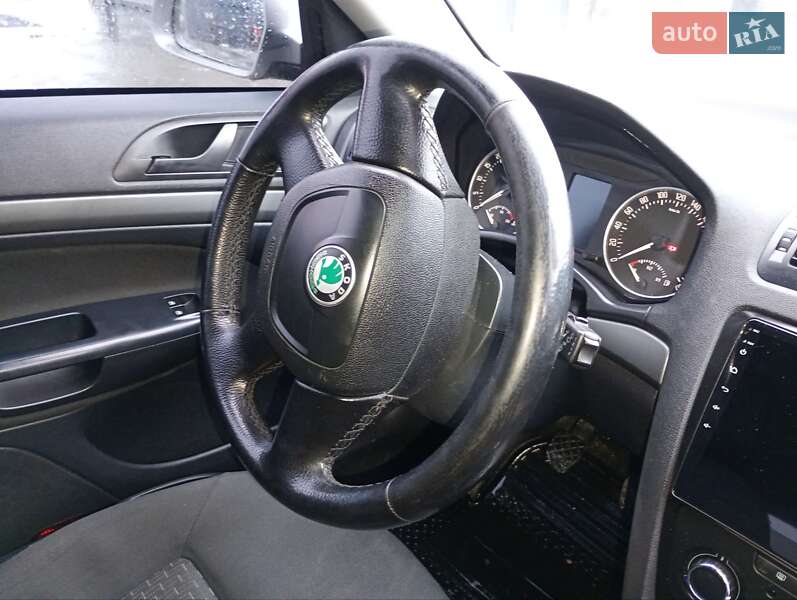 Универсал Skoda Octavia 2012 в Здолбунове