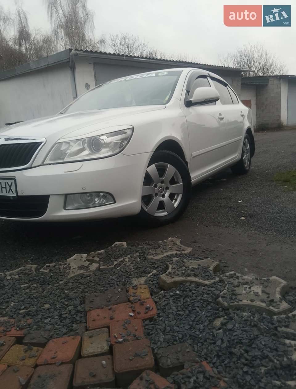 2010 Skoda Octavia - мініатюра 12