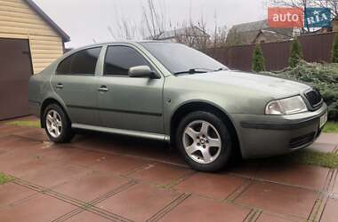 Ліфтбек Skoda Octavia 2002 в Борисполі