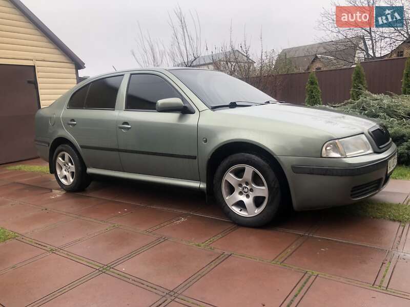 Лифтбек Skoda Octavia 2002 в Борисполе фото Лифтбек Skoda Octavia 2002 в Борисполе