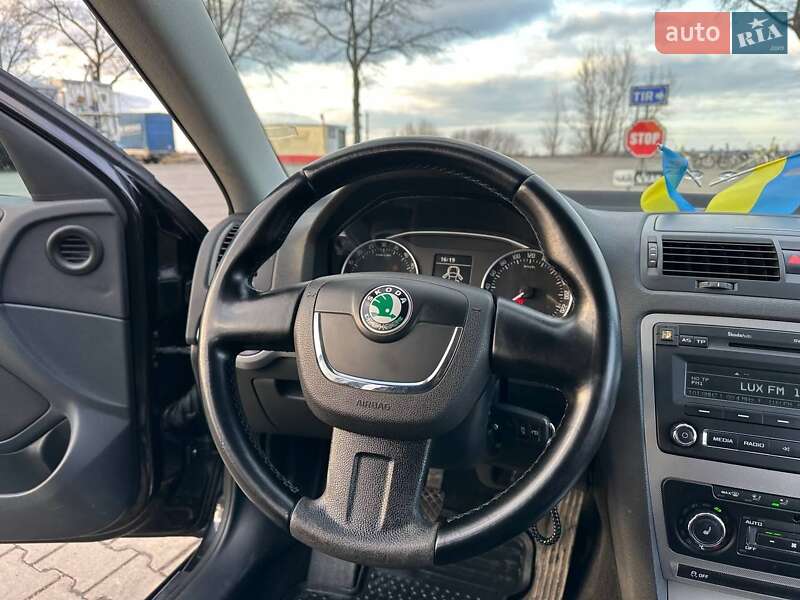Лифтбек Skoda Octavia 2010 в Коломые фото 12 Лифтбек Skoda Octavia 2010 в Коломые