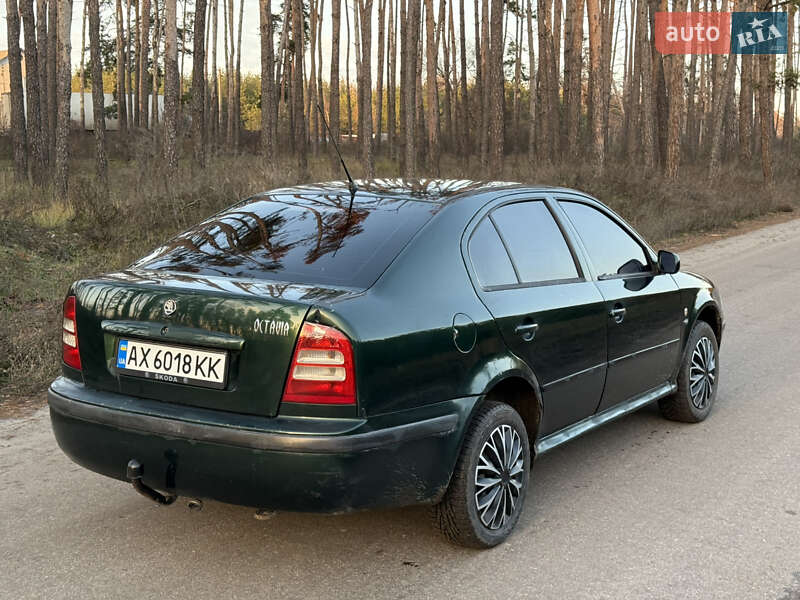 Лифтбек Skoda Octavia 2000 в Харькове