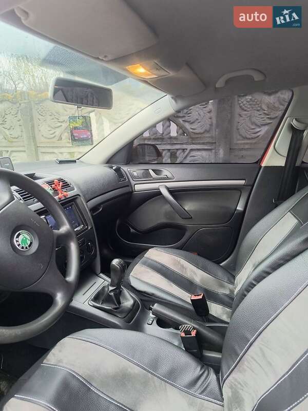 Лифтбек Skoda Octavia 2006 в Белой Церкви
