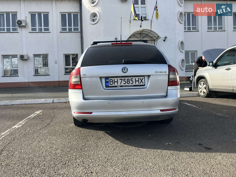 Универсал Skoda Octavia 2011 в Измаиле