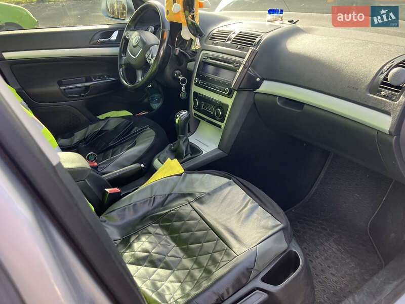 Универсал Skoda Octavia 2011 в Измаиле