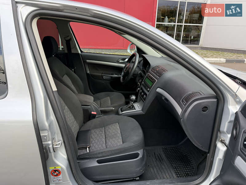 Лифтбек Skoda Octavia 2011 в Киеве