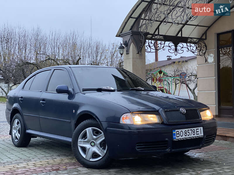 Ліфтбек Skoda Octavia 1998 в Дунаївцях