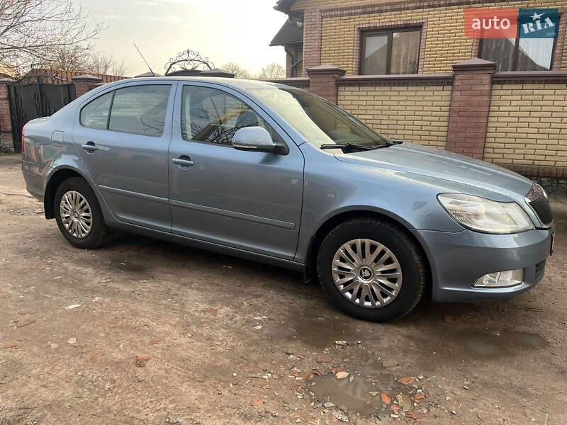 Лифтбек Skoda Octavia 2009 в Ахтырке