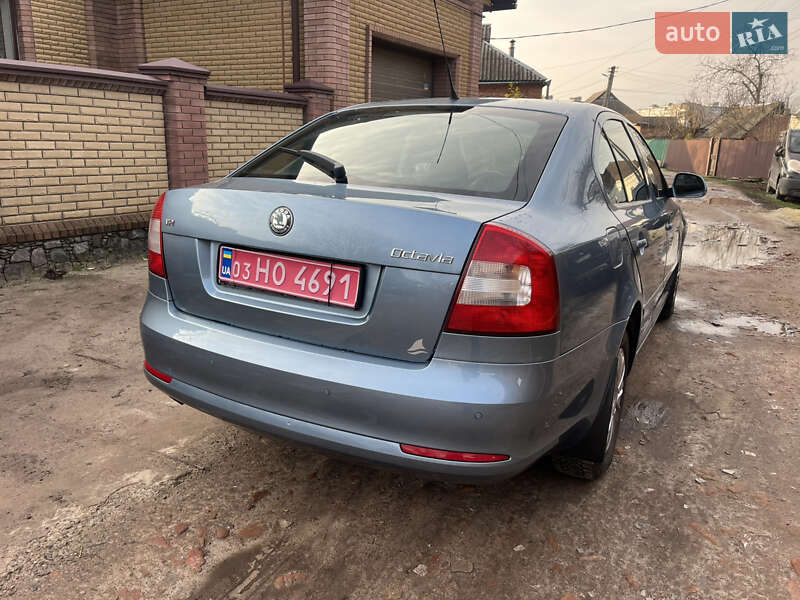Лифтбек Skoda Octavia 2009 в Ахтырке