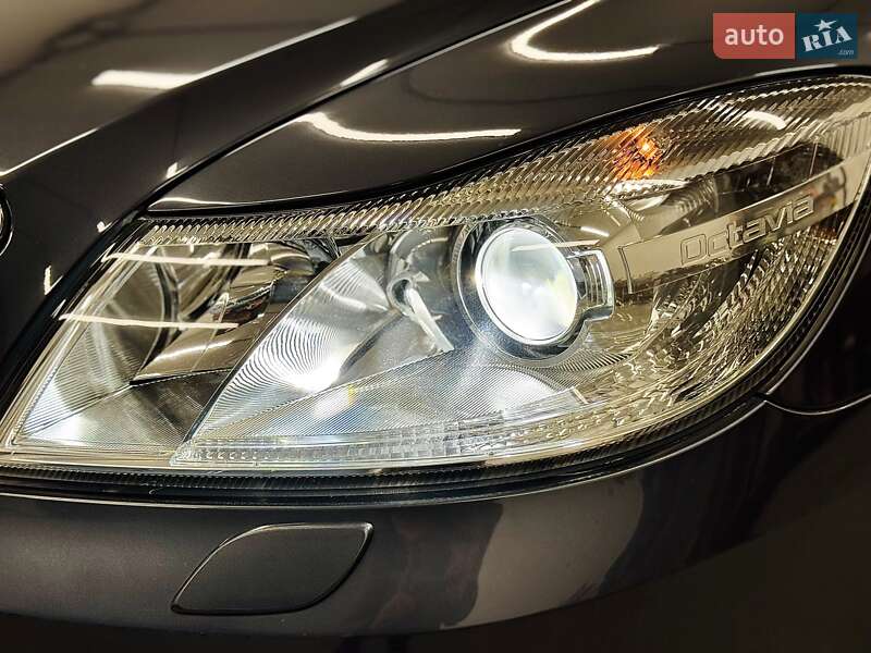 Универсал Skoda Octavia 2011 в Стрые