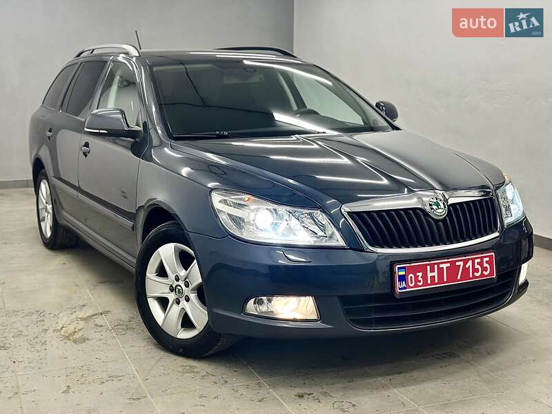 Универсал Skoda Octavia 2011 в Стрые