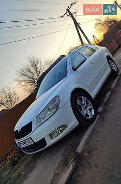 Универсал Skoda Octavia 2010 в Запорожье