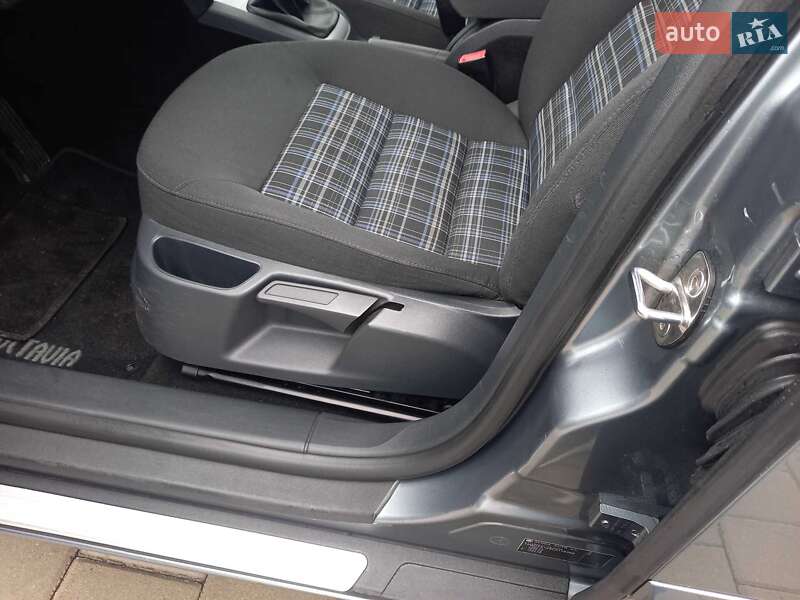 Универсал Skoda Octavia 2012 в Черкассах