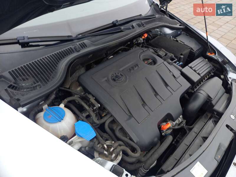 Универсал Skoda Octavia 2012 в Черкассах