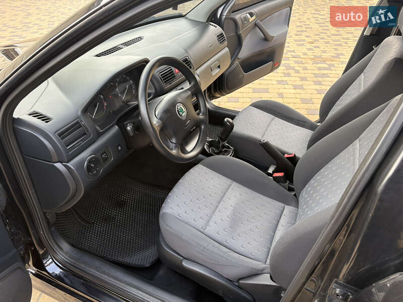 Лифтбек Skoda Octavia 2008 в Могилев-Подольске