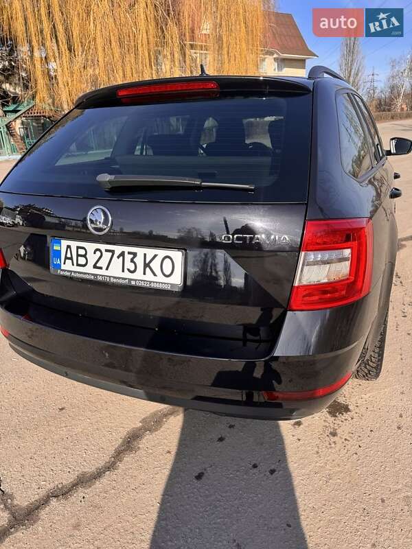 Универсал Skoda Octavia 2019 в Киеве