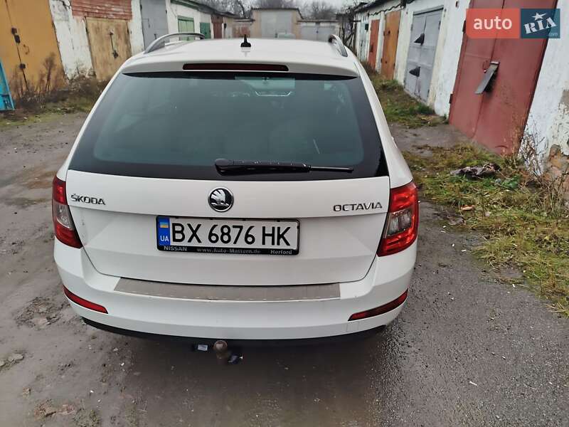 Універсал Skoda Octavia 2014 в Старокостянтинові
