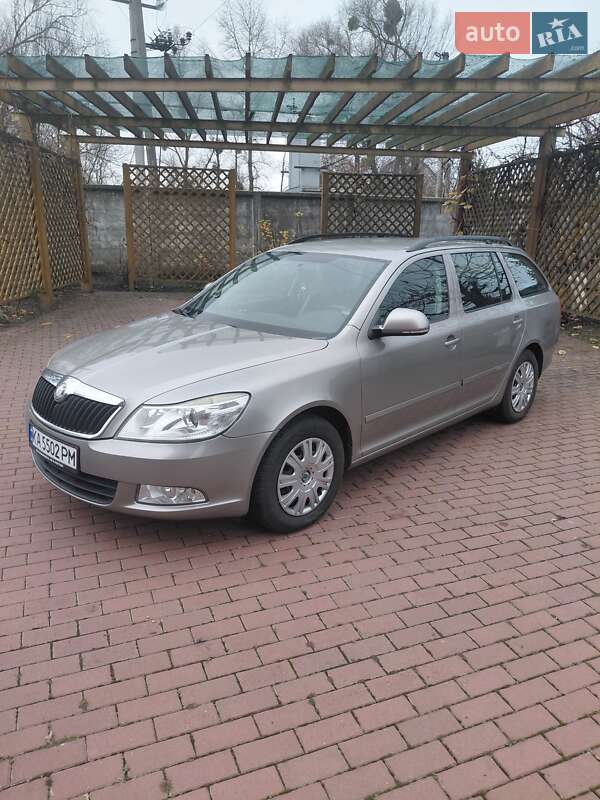 Универсал Skoda Octavia 2008 в Киеве