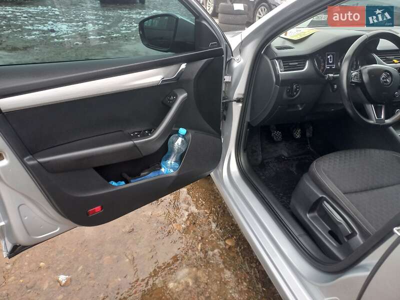 Лифтбек Skoda Octavia 2017 в Толстом