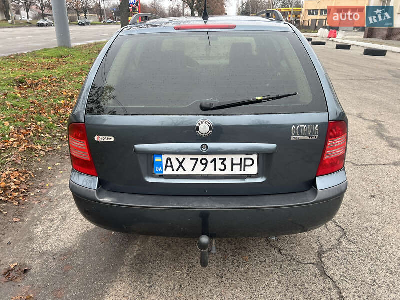 Универсал Skoda Octavia 2003 в Харькове