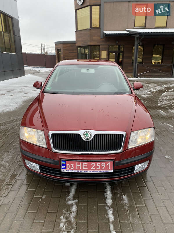 Ліфтбек Skoda Octavia 2008 в Рівному