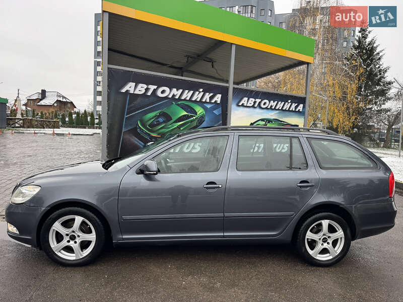 Универсал Skoda Octavia 2011 в Луцке