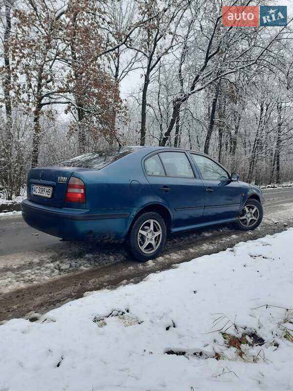 Лифтбек Skoda Octavia 1998 в Луцке