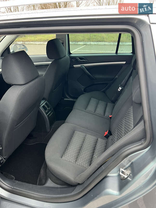 Универсал Skoda Octavia 2011 в Ковеле