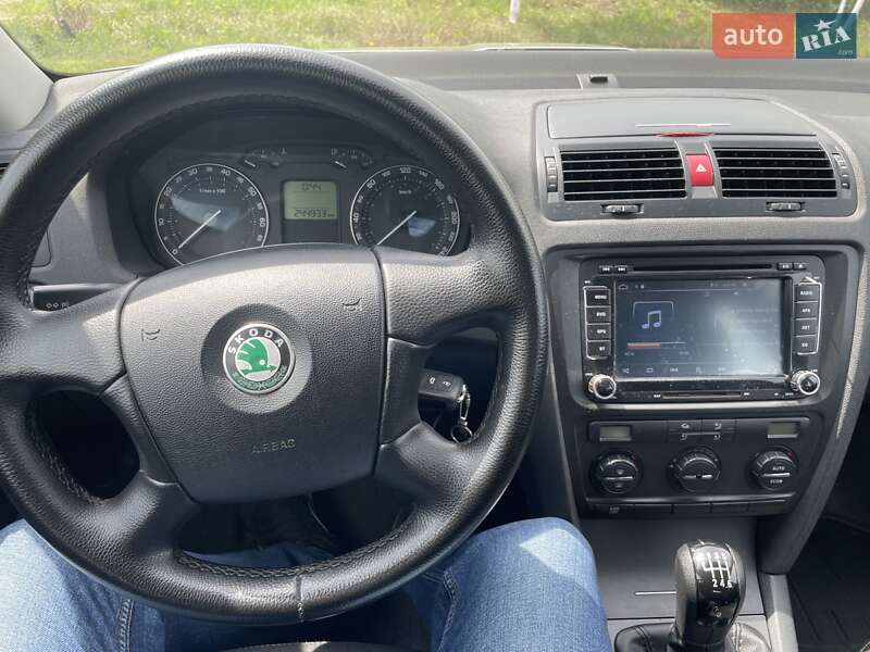 Ліфтбек Skoda Octavia 2006 в Хусті