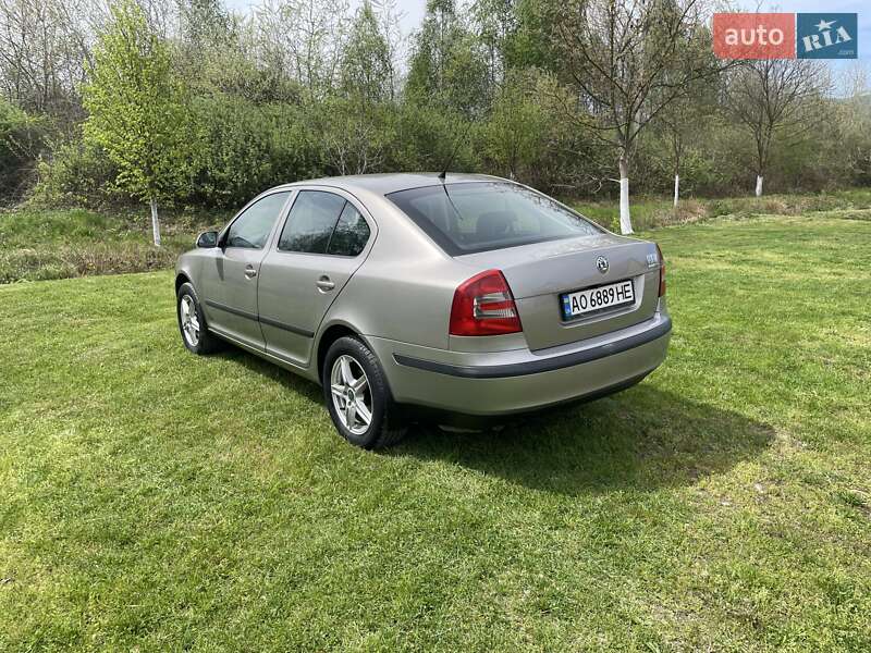 Ліфтбек Skoda Octavia 2006 в Хусті