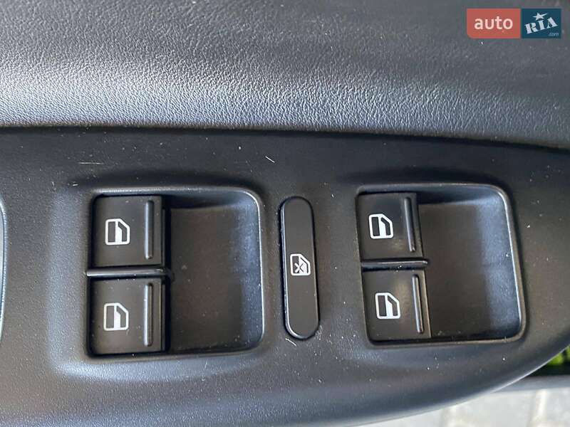 Лифтбек Skoda Octavia 2010 в Николаеве фото 36 Лифтбек Skoda Octavia 2010 в Николаеве