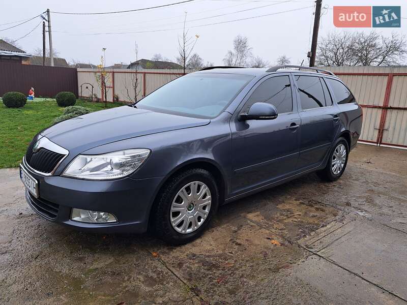 Універсал Skoda Octavia 2011 в Шишаках