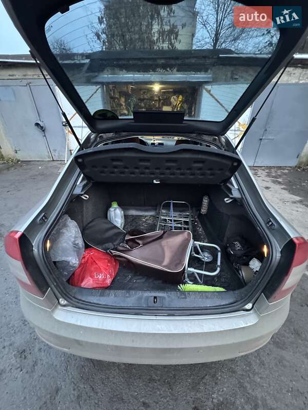 Ліфтбек Skoda Octavia 2011 в Харкові