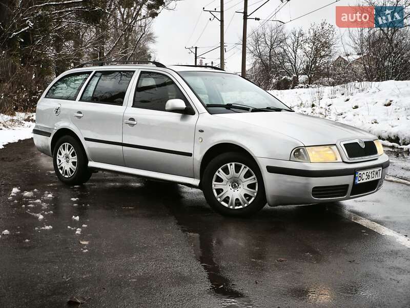 Универсал Skoda Octavia 2001 в Львове
