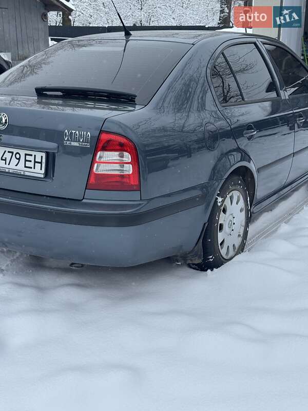 Ліфтбек Skoda Octavia 2004 в Стрию