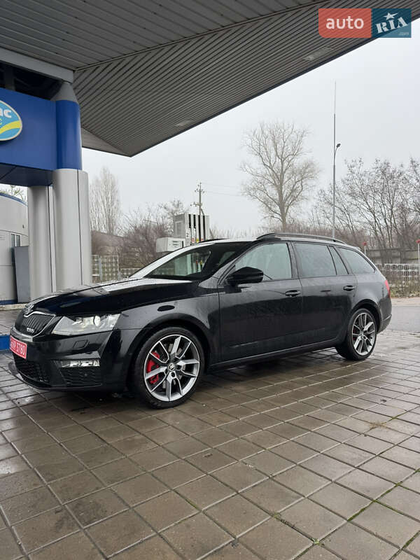 Универсал Skoda Octavia 2015 в Великой Багачке