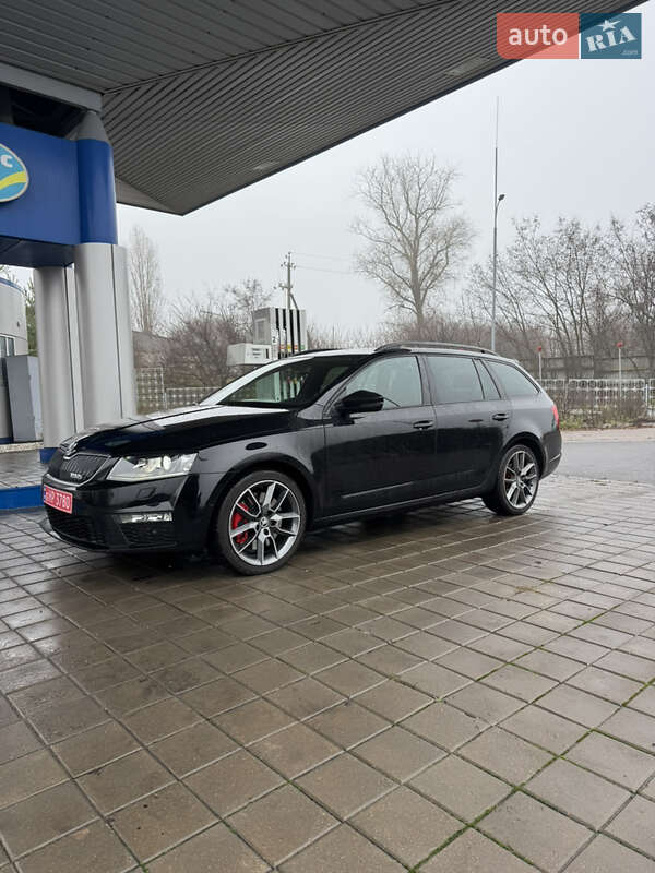 Универсал Skoda Octavia 2015 в Великой Багачке