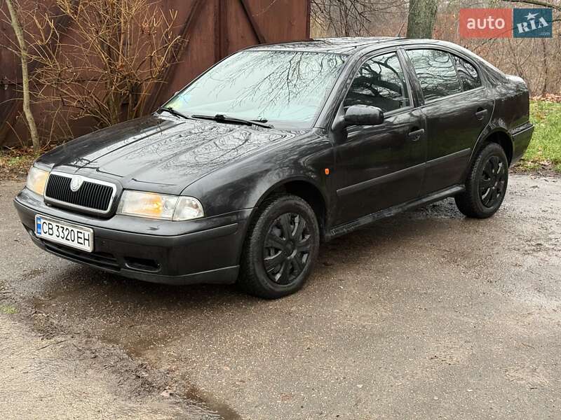 Лифтбек Skoda Octavia 1997 в Прилуках