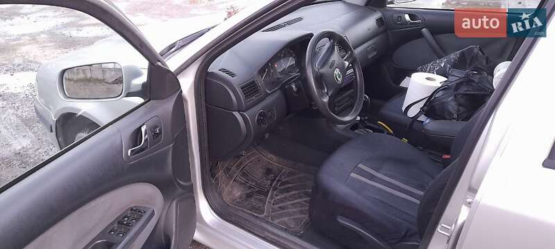 Универсал Skoda Octavia 2004 в Львове